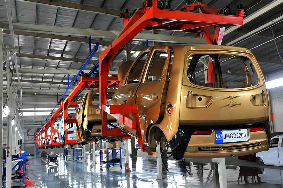 Plug-In Hybrid EV Assembly Line